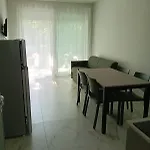 Dolce Apartment *
